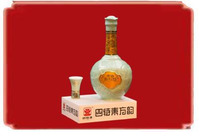 赣州信丰县烟酒回收四特酒.jpg